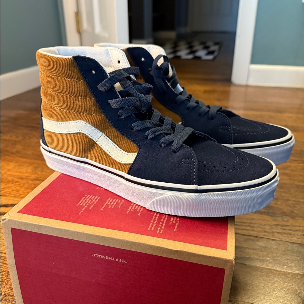 Brand new Vans Sk8-Hi Corduroy Sneakers